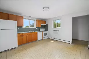 44 Newell St, West Warwick, RI 02893 - Photo 17