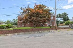 44 Newell St, West Warwick, RI 02893 - Photo 3