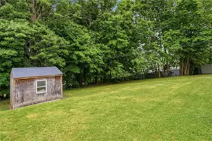 28 Como St, Providence, RI 02904 - Photo 1