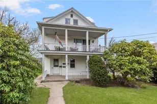 1561 Cranston St, Cranston, RI 02920 - Photo 3