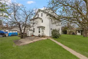 1561 Cranston St, Cranston, RI 02920 - Photo 19