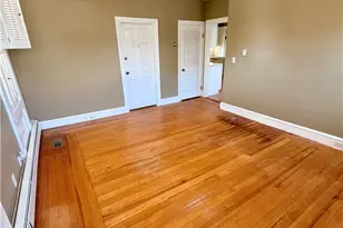 1561 Cranston St, Cranston, RI 02920 - Photo 9