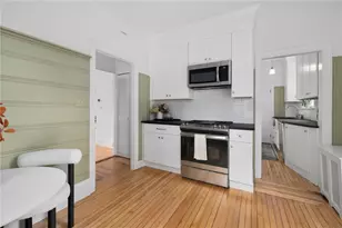 22 Ogden St, Providence, RI 02906 - Photo 19
