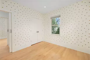 22 Ogden St, Providence, RI 02906 - Photo 27