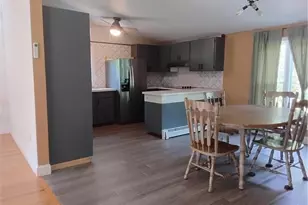 150 Freeman St, Warwick, RI 02886 - Photo 5