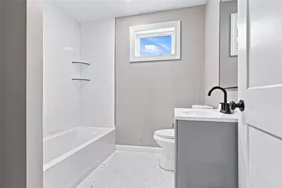 33 Tower Street, Pawtucket, RI 02860 - Photo 9