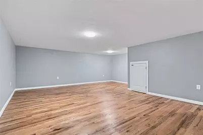 33 Tower Street, Pawtucket, RI 02860 - Photo 21