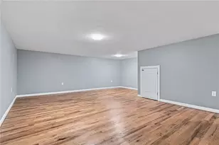 33 Tower St, Pawtucket, RI 02860 - Photo 21