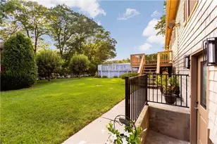 25 Ardway Ave, Warwick, RI 02889 - Photo 27