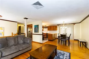 25 Ardway Ave, Warwick, RI 02889 - Photo 9