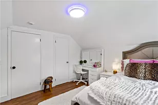 756 Metacom Ave, Bristol, RI 02809 - Photo 23
