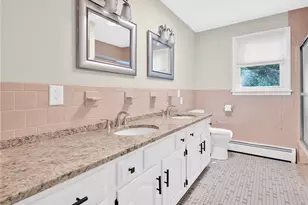 44 Village Ave, Cranston, RI 02920 - Photo 23