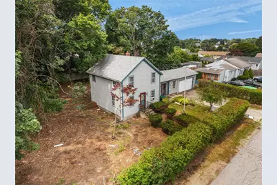 12 Robert Avenue, Portsmouth, RI 02871 - Photo 29