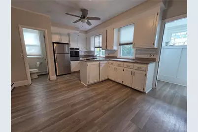 15 Sessions Street, Providence, RI 02906 - Photo 5