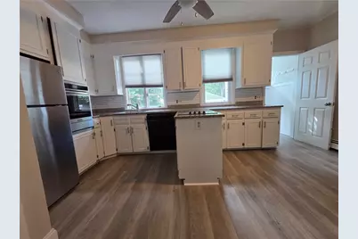 15 Sessions Street, Providence, RI 02906 - Photo 7