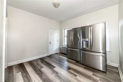31 Grosvenor Avenue, Providence, RI 02908 - Photo 11