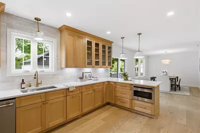 42 Orchard Avenue, Barrington, RI 02806 - Photo 9