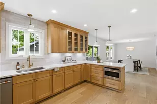 42 Orchard Ave, Barrington, RI 02806 - Photo 9