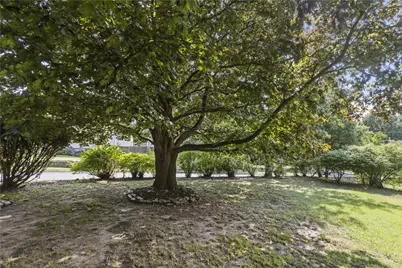 90 Hilltop Road, East Providence, RI 02914 - Photo 25