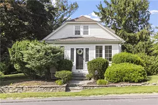 90 Hilltop Rd, East Providence, RI 02914 - Photo 3