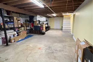 85 Commonwealth Ave, Warwick, RI 02886 - Photo 31