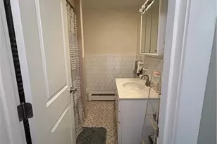 85 Commonwealth Ave, Warwick, RI 02886 - Photo 23