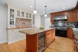 1 Pierce Ct, Barrington, RI 02806 - Photo 9