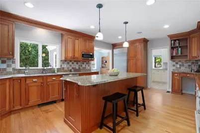 1 Pierce Court, Barrington, RI 02806 - Photo 13