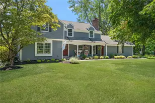 1 Pierce Ct, Barrington, RI 02806 - Photo 1