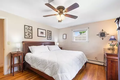 94 Wampanoag Trail, East Providence, RI 02915 - Photo 17