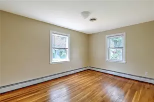 247 Grosvenor Ave, North Providence, RI 02904 - Photo 11