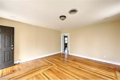 247 Grosvenor Avenue, North Providence, RI 02904 - Photo 7
