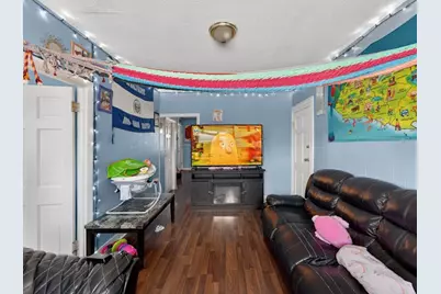 29 Mowry Street, Central Falls, RI 02863 - Photo 5