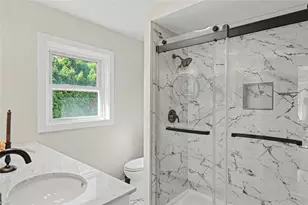 235 Beckwith St, Cranston, RI 02910 - Photo 31