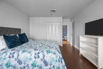 580 Thames Street #B2, Newport, RI 02840 - Photo 17