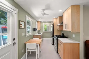 147 Riverside Dr, East Providence, RI 02915 - Photo 17