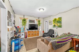 553 Fairmount St, Woonsocket, RI 02895 - Photo 17