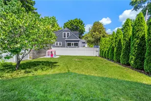 553 Fairmount St, Woonsocket, RI 02895 - Photo 39