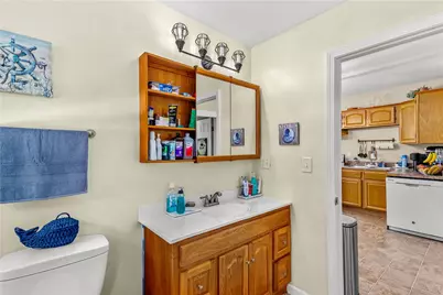 553 Fairmount Street, Woonsocket, RI 02895 - Photo 21
