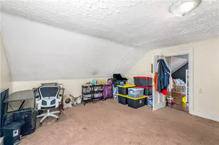 553 Fairmount St, Woonsocket, RI 02895 - Photo 27
