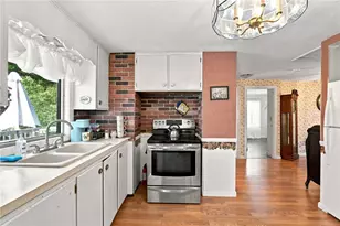 100 Granite St, Warwick, RI 02886 - Photo 5