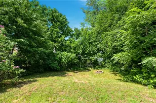 82 Dyer Ave, East Providence, RI 02915 - Photo 23