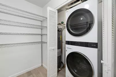 494 Woonasquatucket Avenue #206, North Providence, RI 02911 - Photo 13