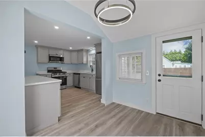 95 Harmony Court, Warwick, RI 02889 - Photo 7
