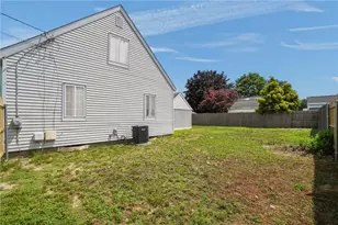 95 Harmony Ct, Warwick, RI 02889 - Photo 35
