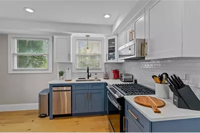 20 Summer Street #2, Newport, RI 02840 - Photo 15
