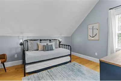 20 Summer Street #2, Newport, RI 02840 - Photo 33