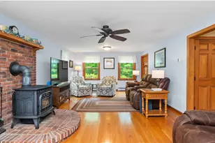 116 Quaker Ln, Scituate, RI 02857 - Photo 11