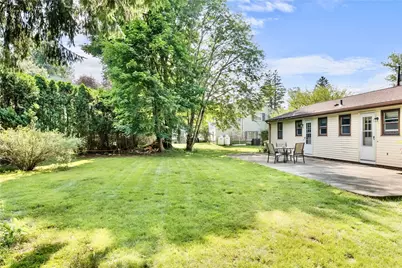 27 Faxon Street, West Warwick, RI 02893 - Photo 21