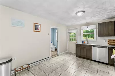 27 Faxon Street, West Warwick, RI 02893 - Photo 9